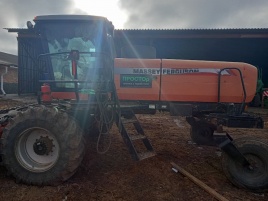 Косилка самоходная Massey Ferguson 9220