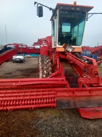 Погрузчик-очиститель сахарной свеклы HOLMER Gebo SRL 300