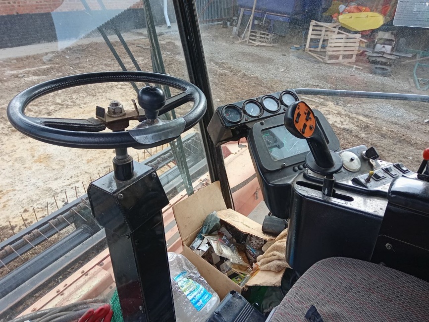 Косилка самоходная Massey Ferguson 9220 фото 7
