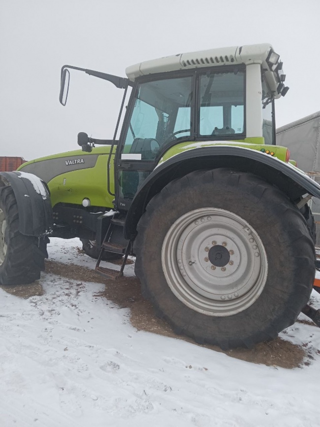VALTRA T-190 фото 6
