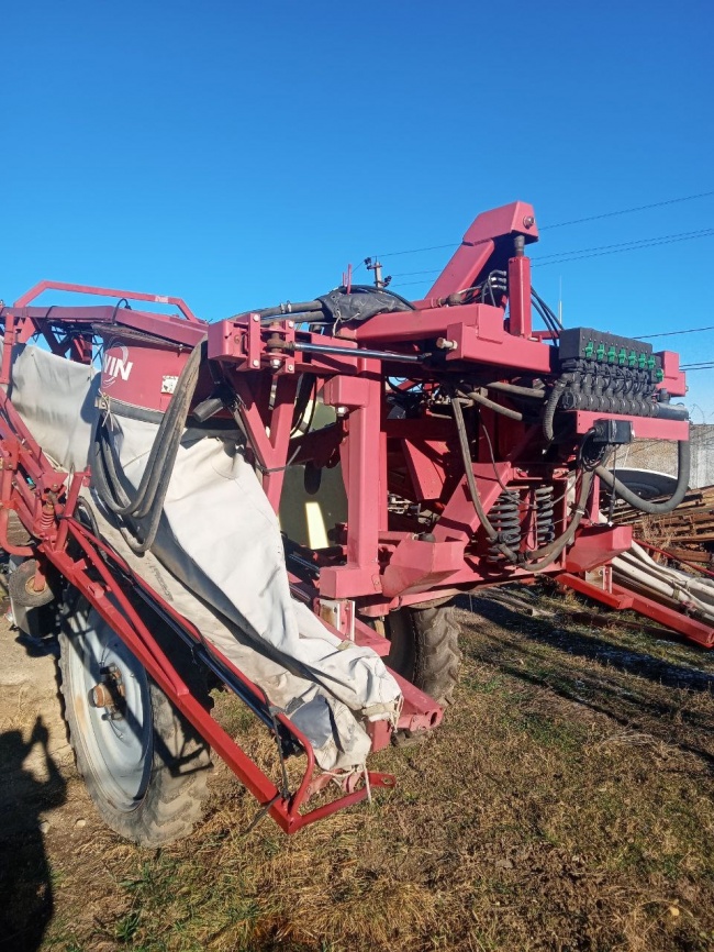 Опрыскиватель Hardi Commander 3200 фото 14
