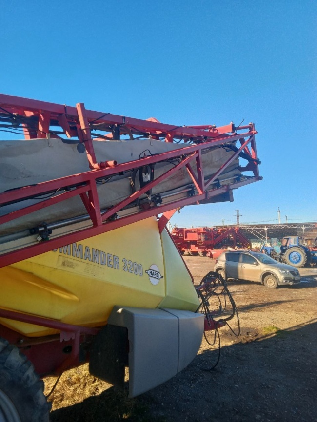 Опрыскиватель Hardi Commander 3200 фото 8